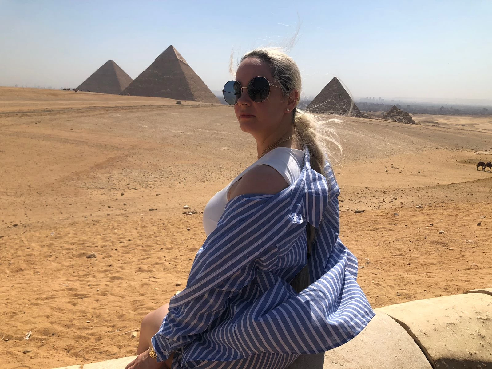 pyramids-of-giza -nile-cruise-luxury }}