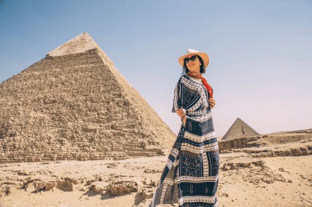 Enjoy a Perfect Easter Egypt Tour in 5 Days with Nile Cruise }}