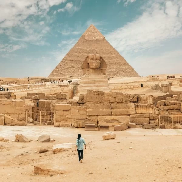 easter-holiday-pyramids }}