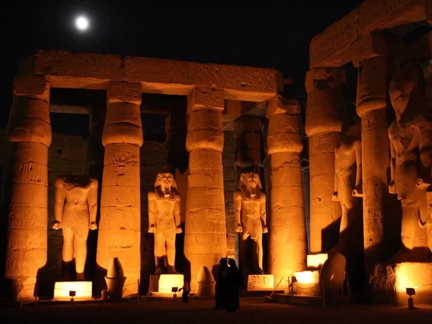 karnak-temple-egypt-vacation-package }}