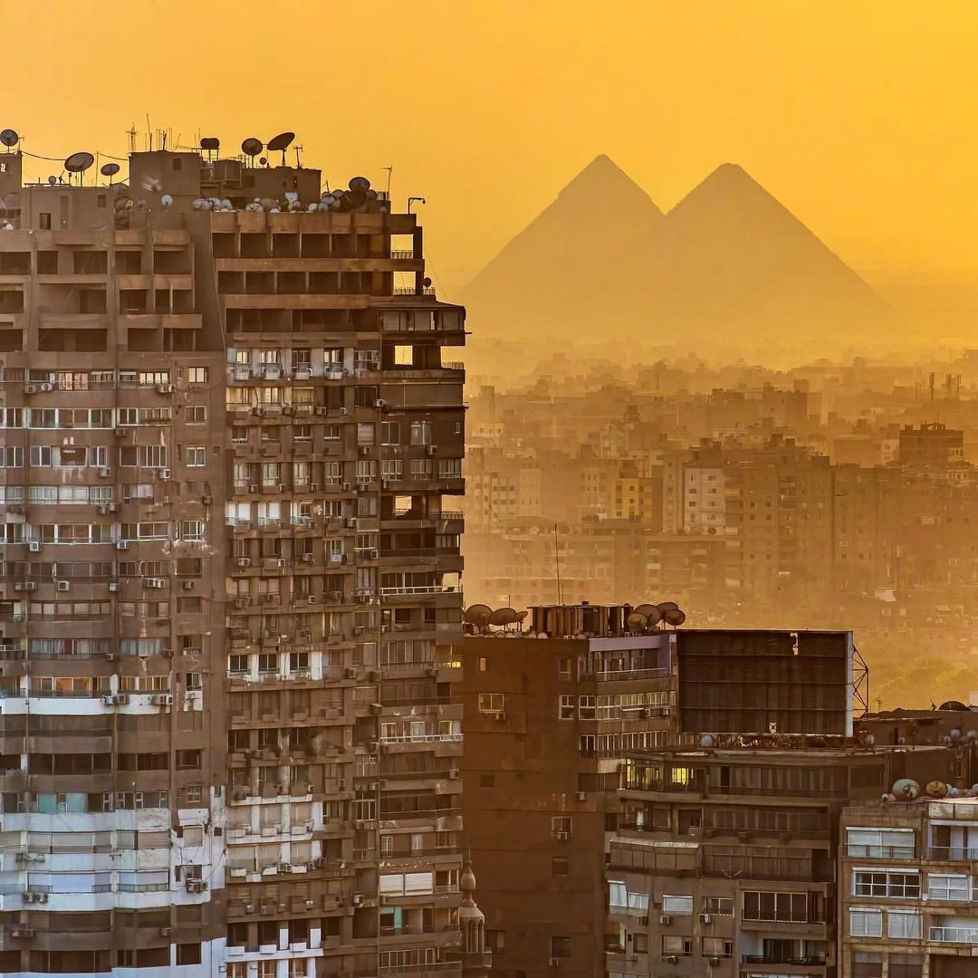 It's Nighttime in Cairo