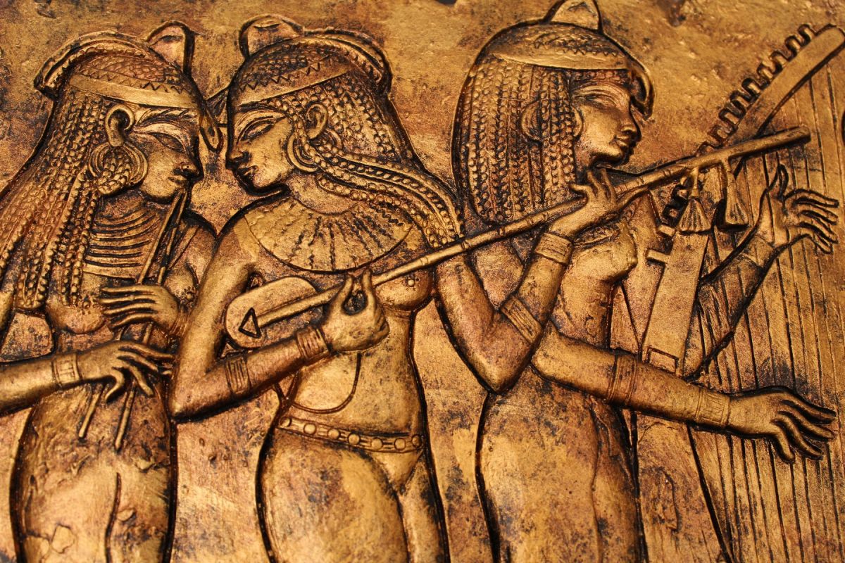 celebrations-and-festivals-dedicated-to-hathor